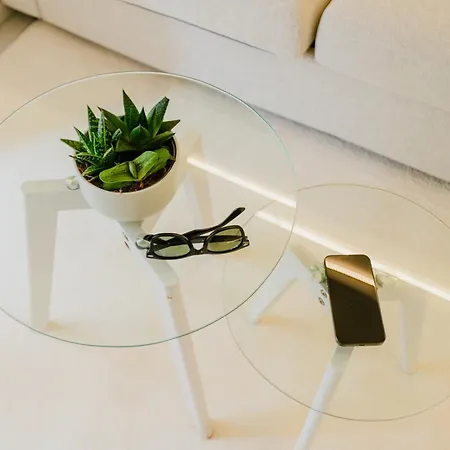 51 White Forte dei Marmi