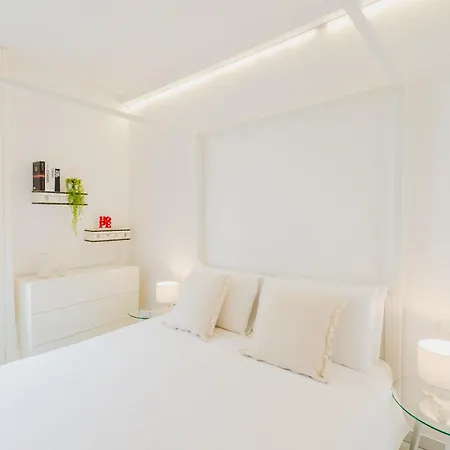 51 White * フォルテ・デイ・マルミ