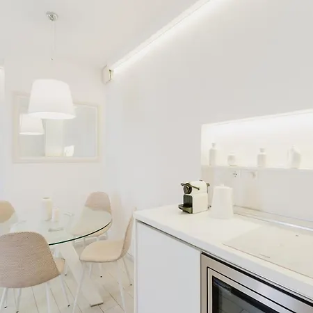 51 White Apartment Forte dei Marmi